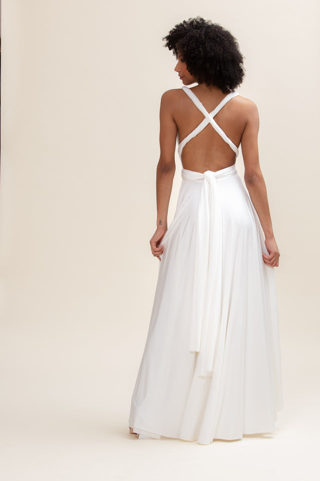 Classic Ballgown in Ivory